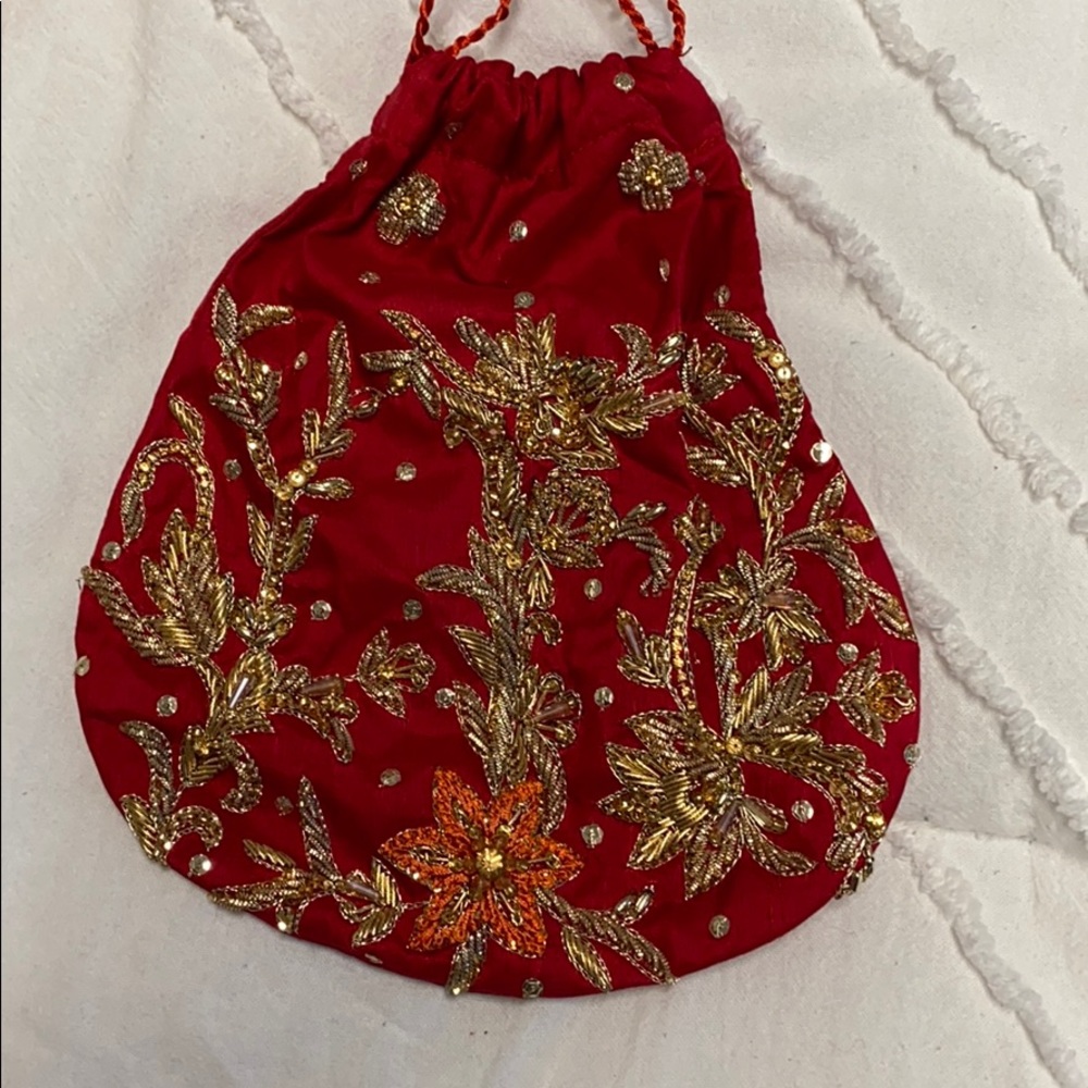 Shaadi Pakistani wedding Red dress - Picture 6 of 9